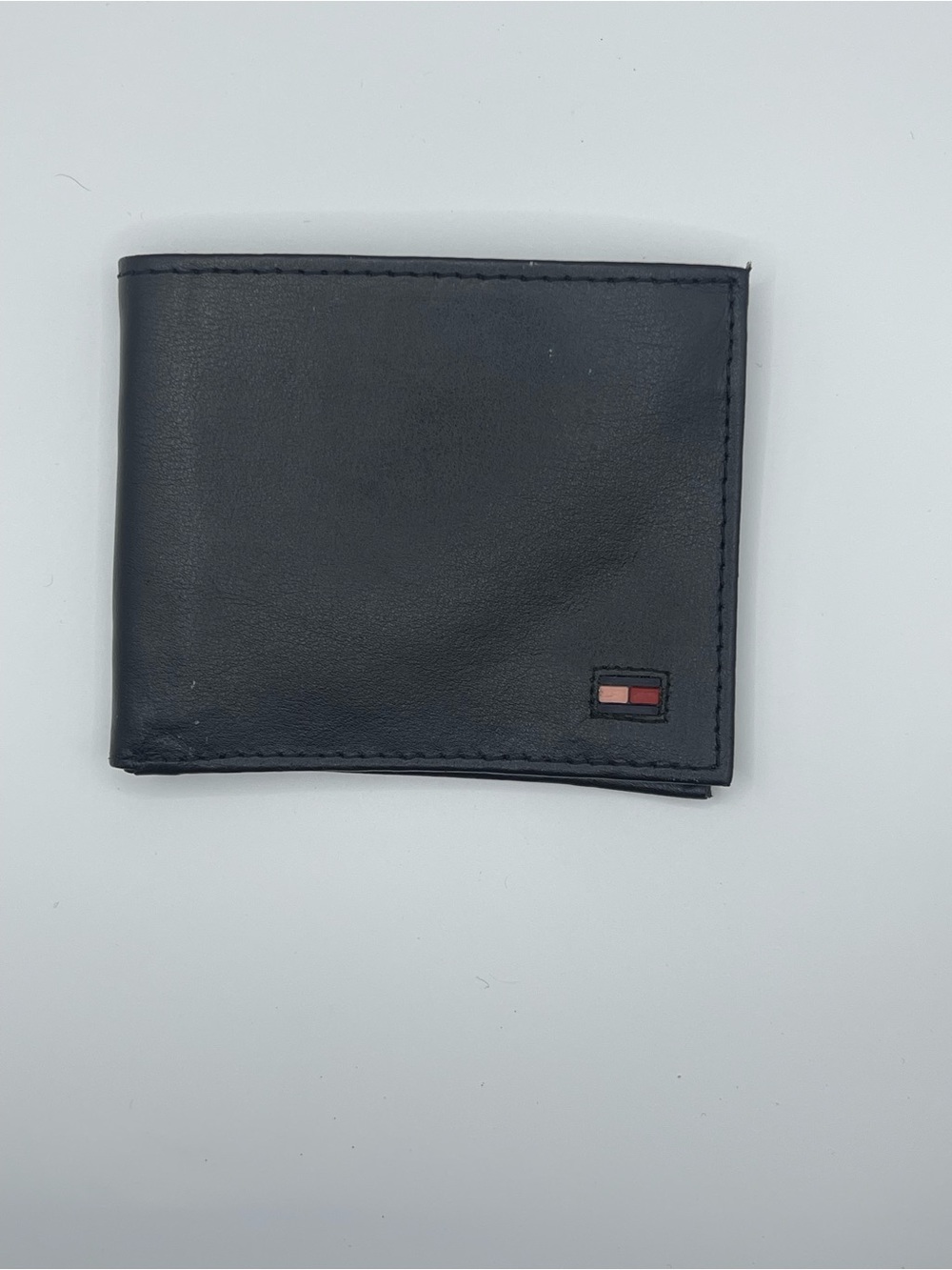 Tommy Hilfiger Black Men Bifold Wallet